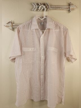 Men's Large Vintage Main Stream Red Stripe Dress Shirt